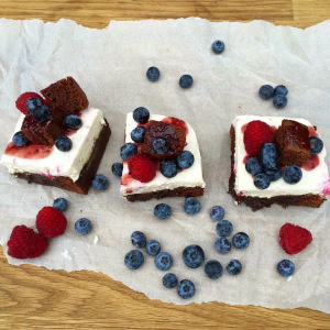 Brownie & Raspberry Cheesecake Squares