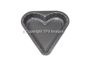 Heart Shaped Cake Tin with a Non-Stick Finish